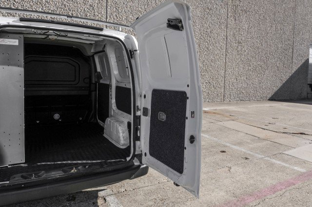 Used 2021 Nissan NV200 S image 46