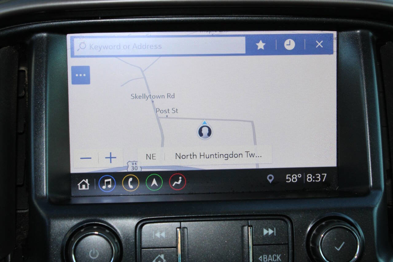 Used 2021 GMC Canyon AT4 w/ Trailering Package image 11