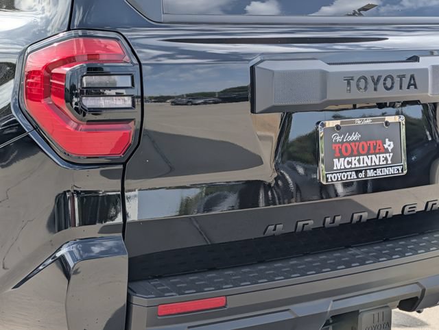 Certified 2026 Toyota 4Runner SR5 AWD/4WD image 8