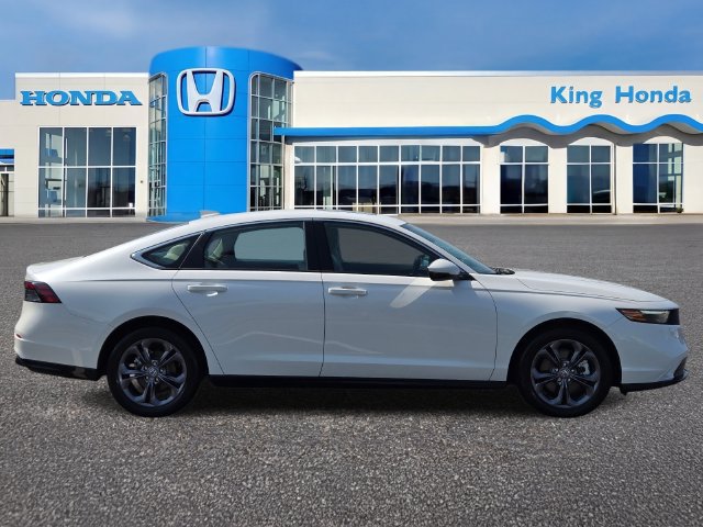 Used 2026 Honda Accord EX-L image 6