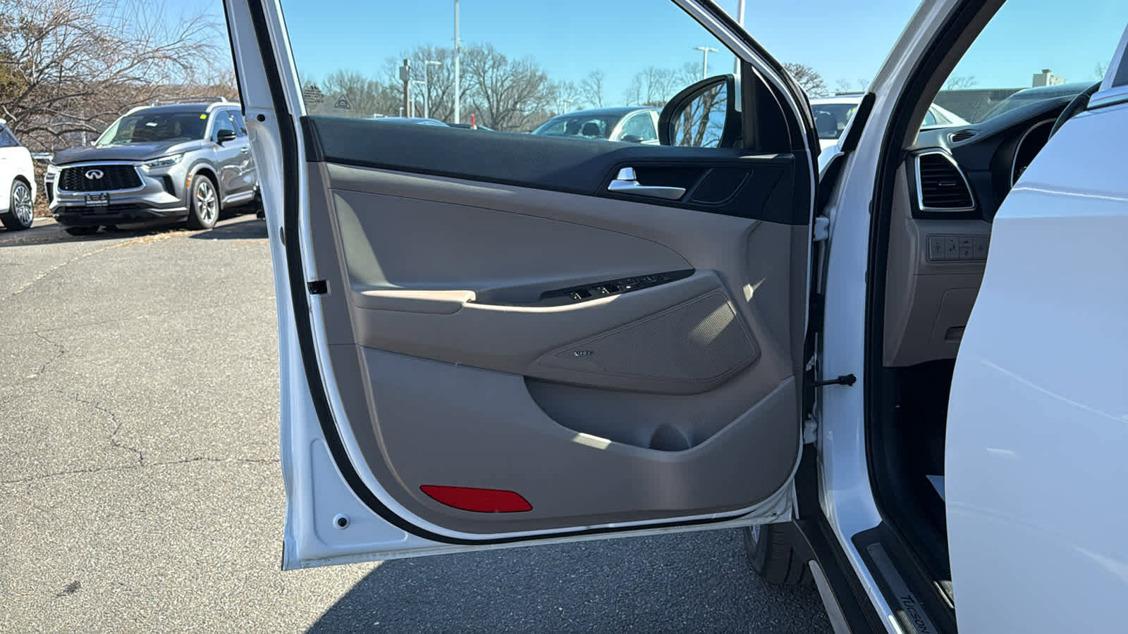 Used 2019 Hyundai Tucson Limited image 11