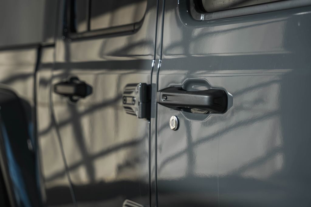 New 2026 Jeep Gladiator Sport image 16