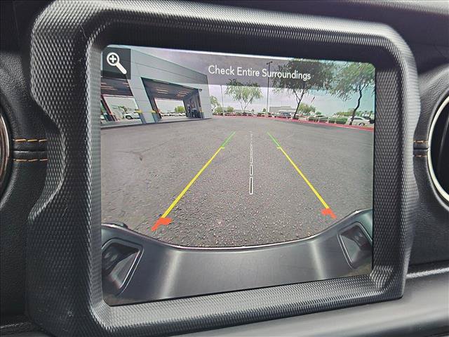 Used 2021 Jeep Gladiator Overland AWD/4WD image 18