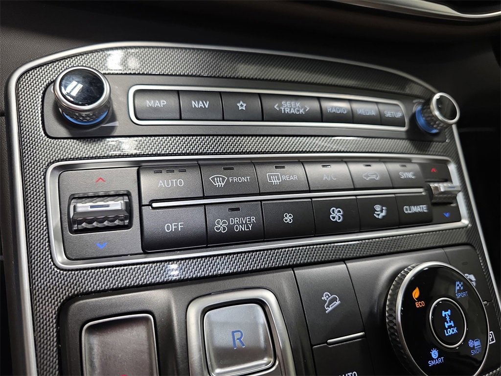 Used 2022 Hyundai Santa Fe SEL Premium image 24