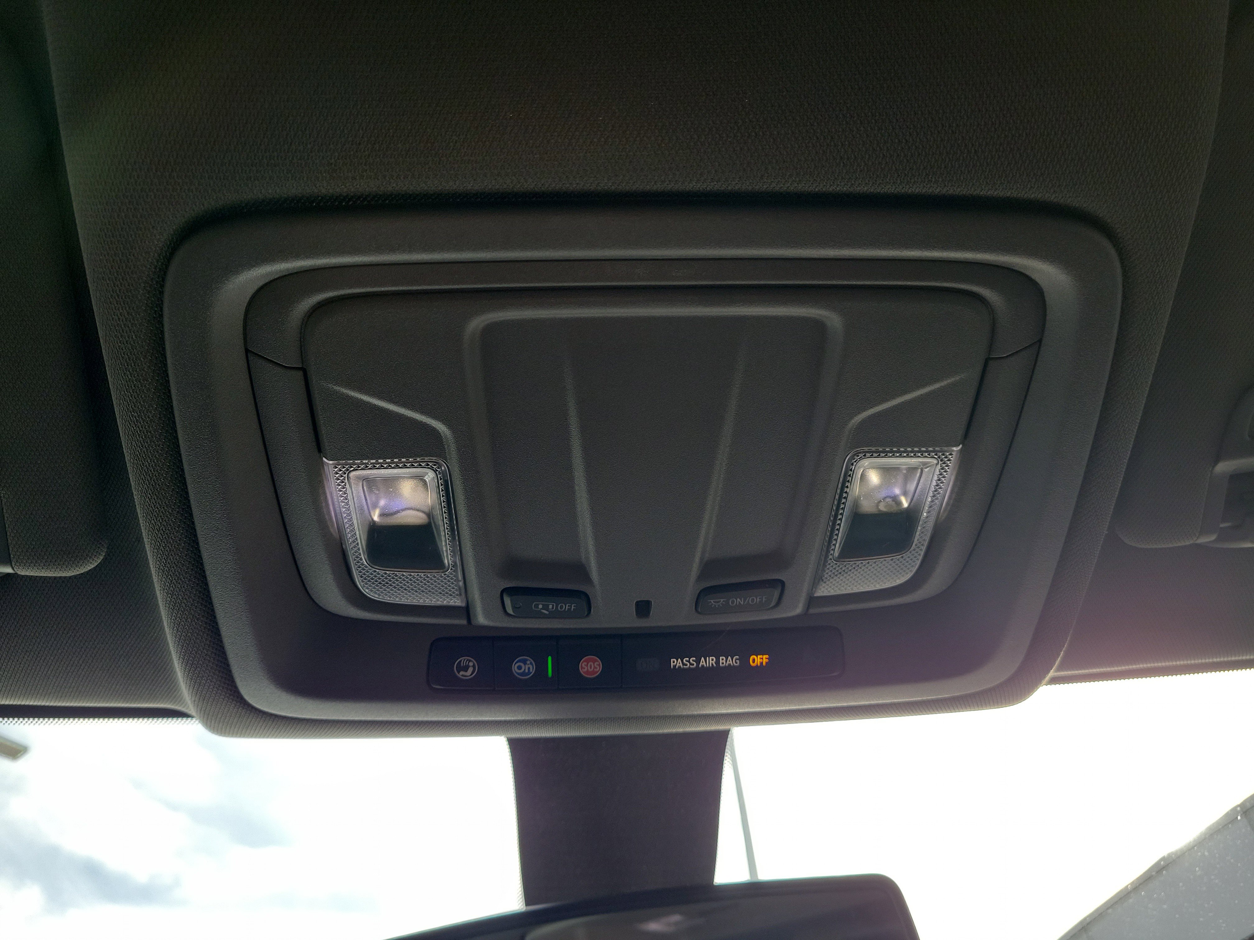 Used 2020 GMC Sierra 1500 4x4 Crew Cab w/ Sierra Value Package image 25