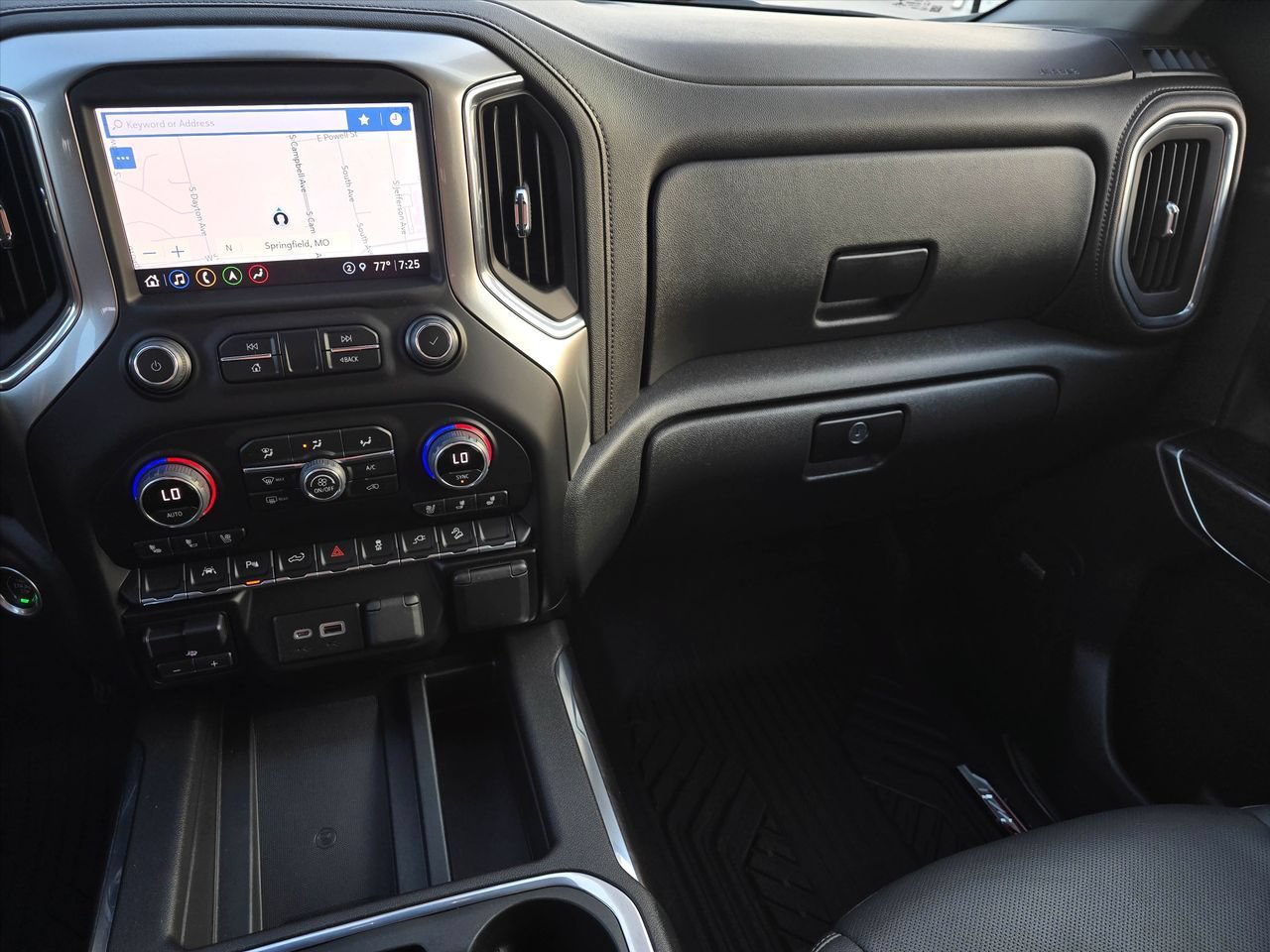 Used 2022 Chevrolet Silverado 1500 LTZ w/ LTZ Premium Package AWD/4WD image 26