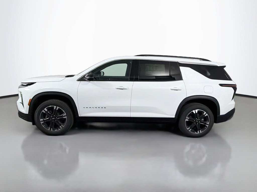 New 2027 Chevrolet Traverse LT w/ Sun and Wheel Package FWD image 4