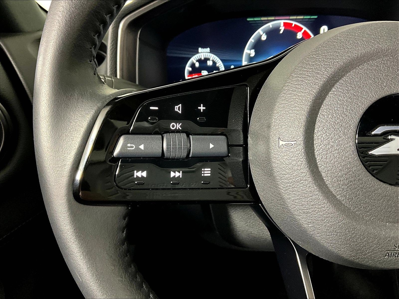 Used 2026 Nissan Z Sport w/ Floor Mat Package RWD image 8