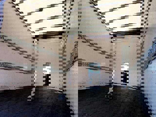 Used 2015 GMC Savana 3500 Extended RWD image 5