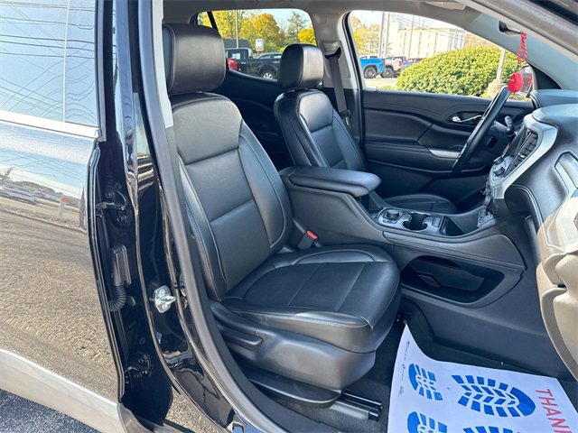 Used 2023 GMC Acadia SLT image 25