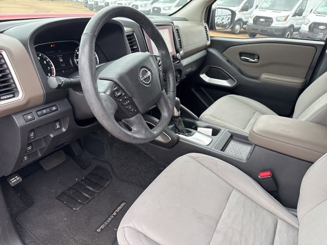 Certified 2024 Nissan Frontier SV w/ Technology Package image 11