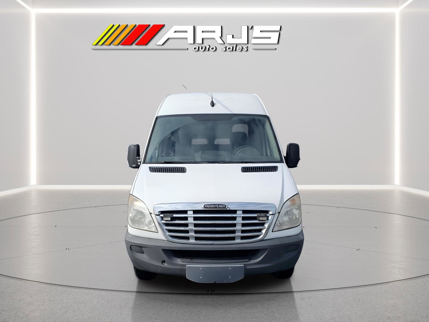 Used 2008 Freightliner Sprinter 3500 image 5