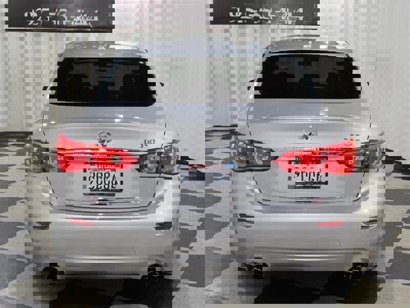 Used 2017 INFINITI Q50 3.0t Premium image 8