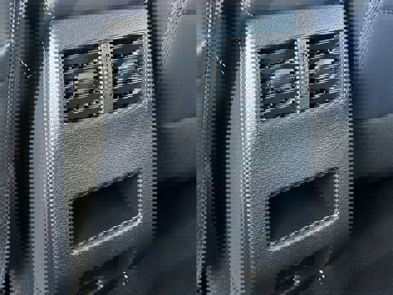 New 2026 Nissan Rogue SL image 18