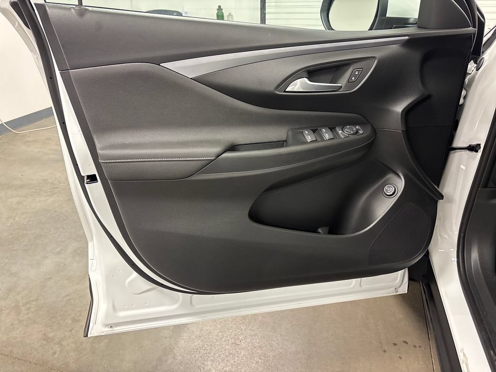 New 2026 Buick Envista Sport Touring w/ Convenience I Package FWD image 18
