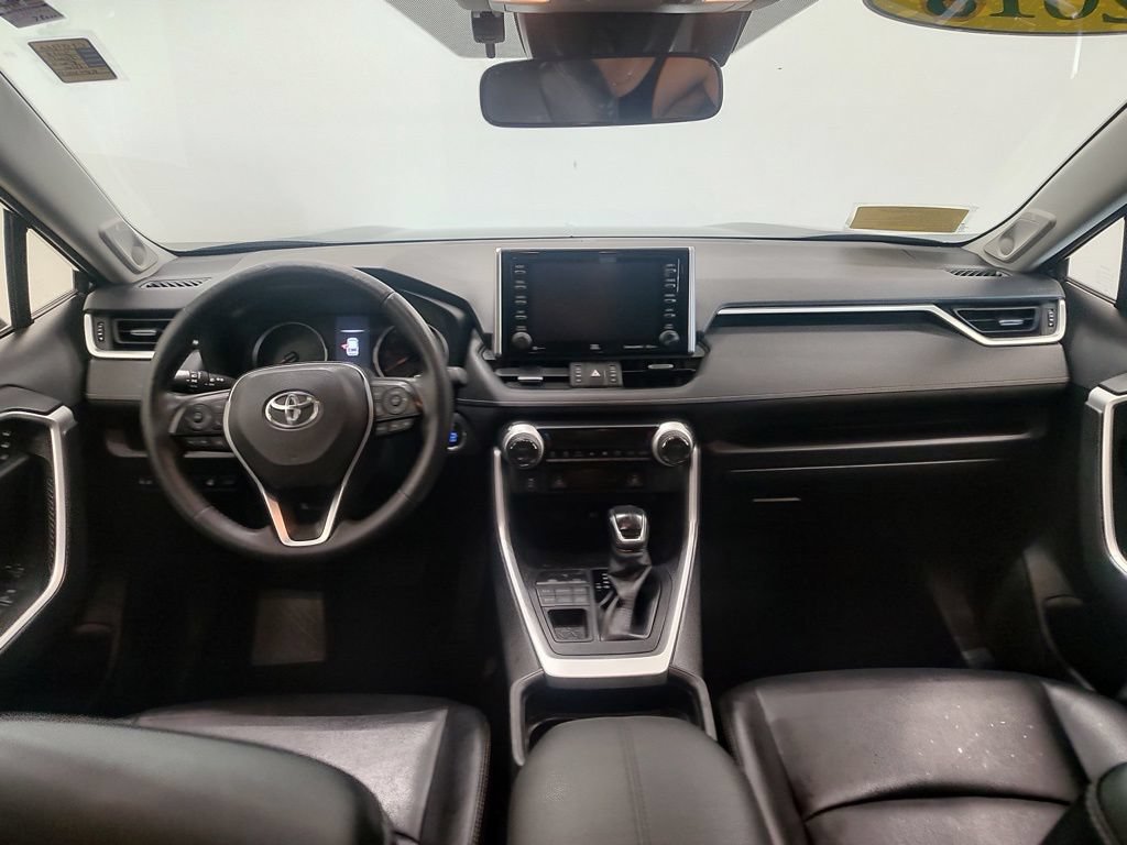 Used 2019 Toyota RAV4 XLE Premium w/ Cold Weather Package AWD/4WD image 12