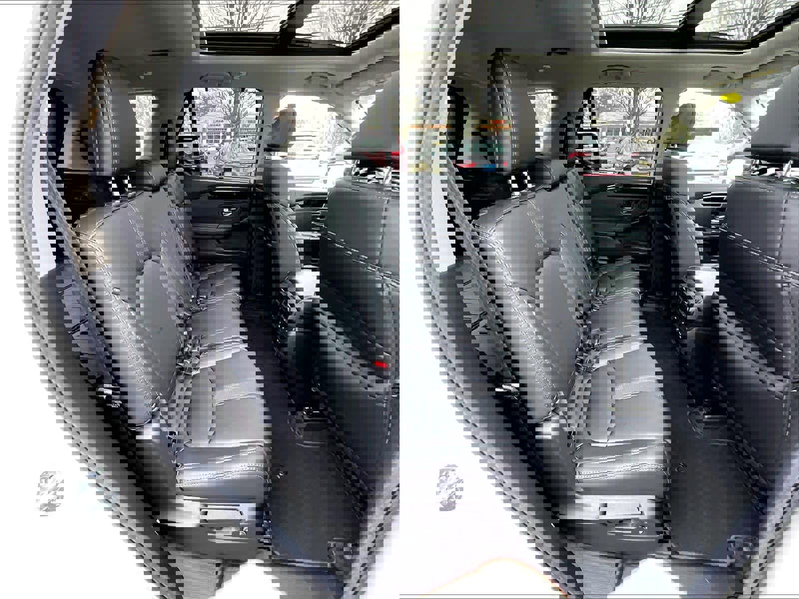 Used 2025 Honda Pilot Touring image 16