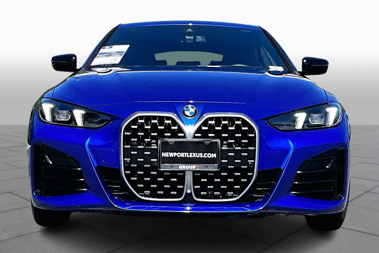 Used 2025 BMW 430i xDrive w/ M Sport Package image 3
