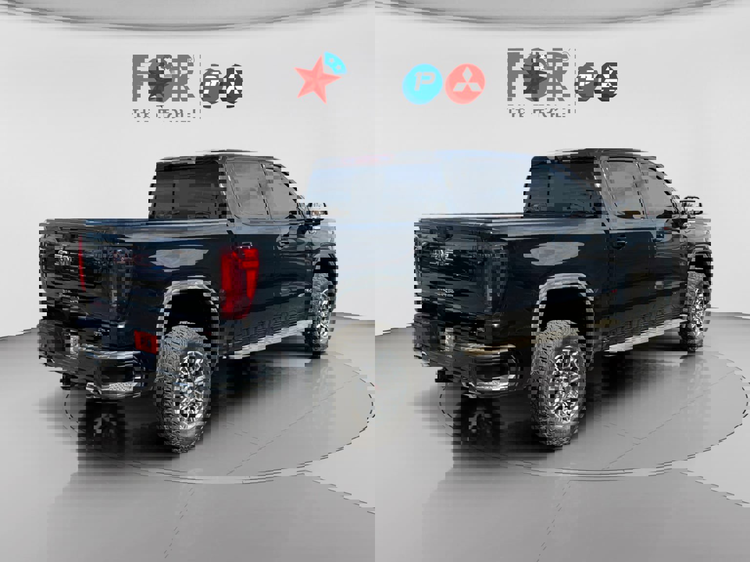 Used 2024 GMC Sierra 1500 AT4 w/ Technology Package image 5