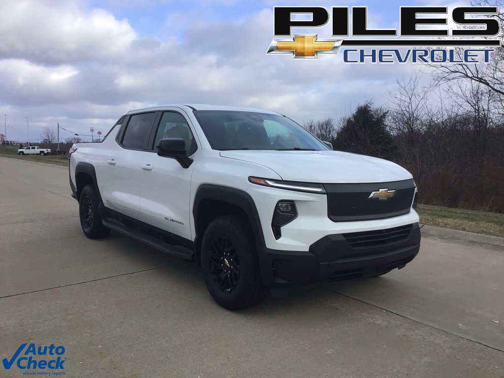 Used 2024 Chevrolet Silverado EV W/T image 1