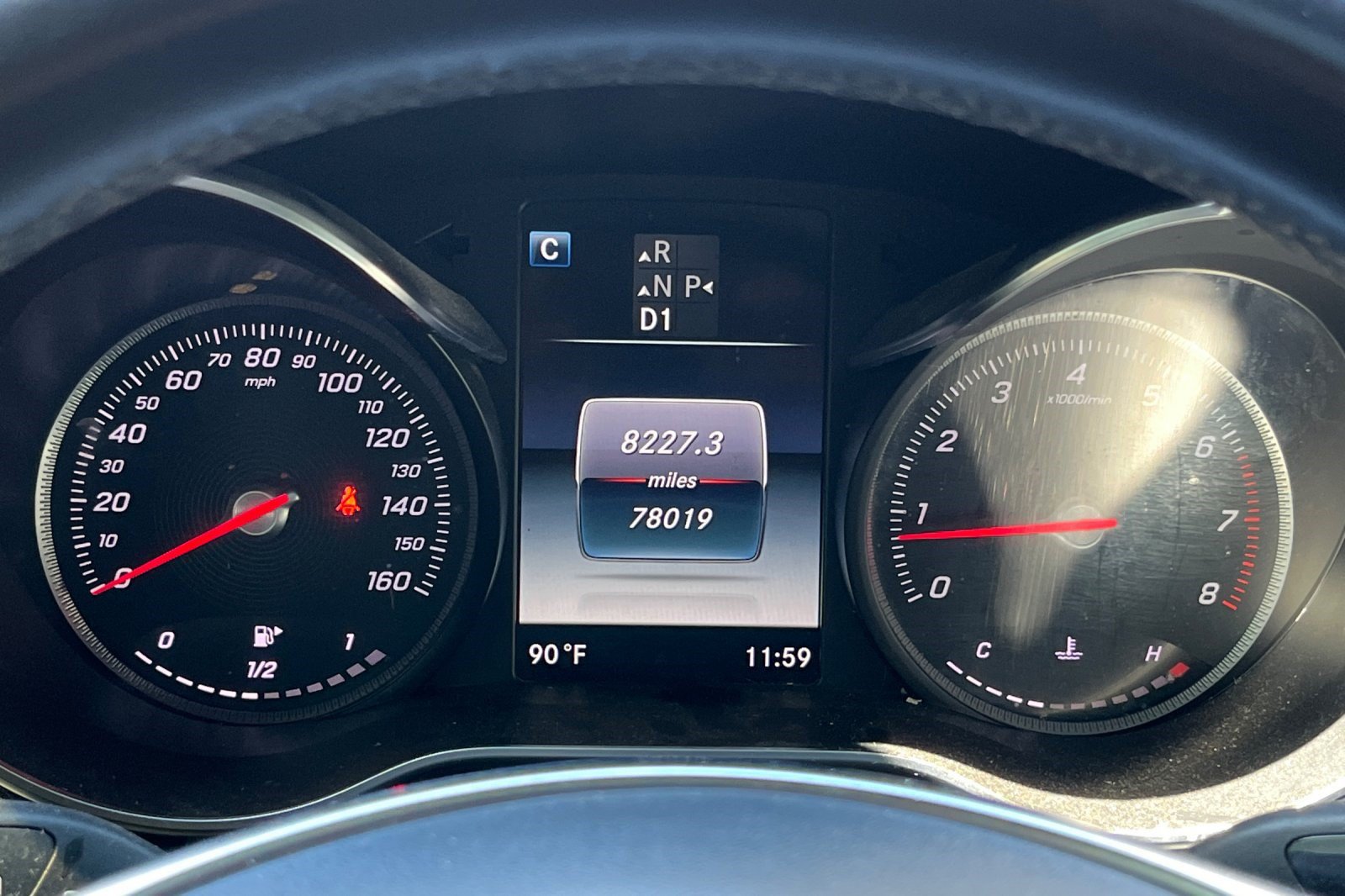 Used 2019 Mercedes-Benz GLC 300 image 8