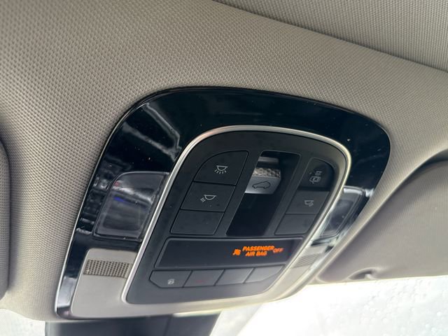 Used 2022 Hyundai Santa Fe SEL w/ Convenience + Premium Package image 28