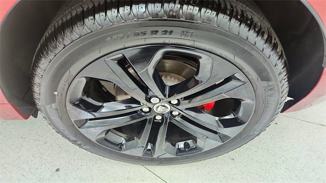 Used 2025 Jaguar F-PACE R-Dynamic S image 57