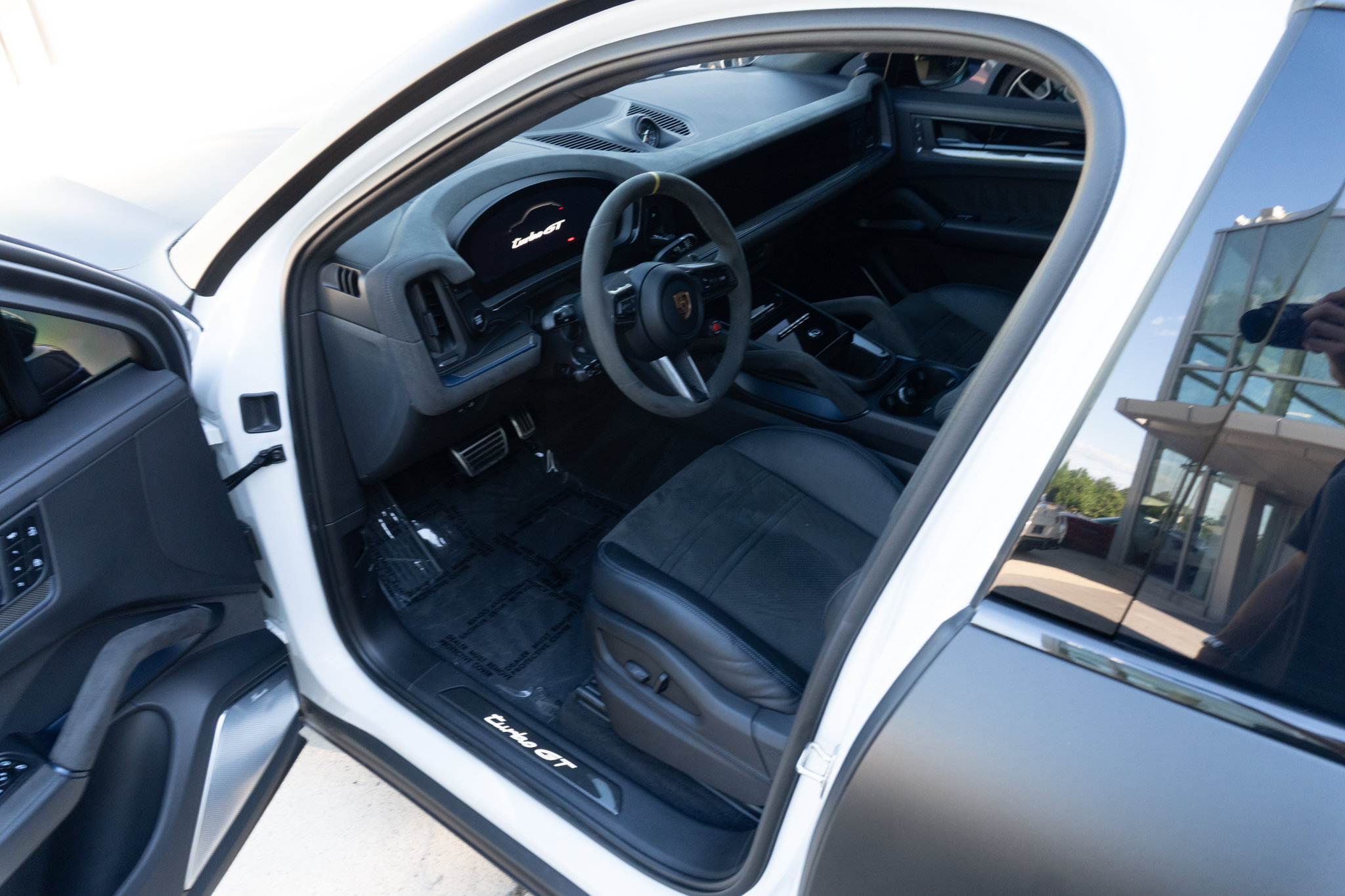Used 2024 Porsche Cayenne Turbo GT AWD/4WD image 12