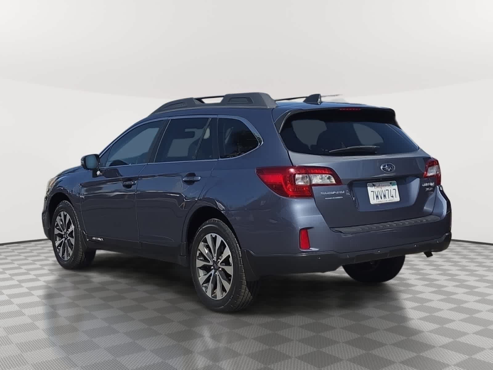 Used 2017 Subaru Outback 3.6R Limited AWD/4WD image 9