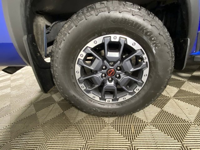 Used 2025 Nissan Frontier PRO-4X w/ Pro Convenience Package image 24