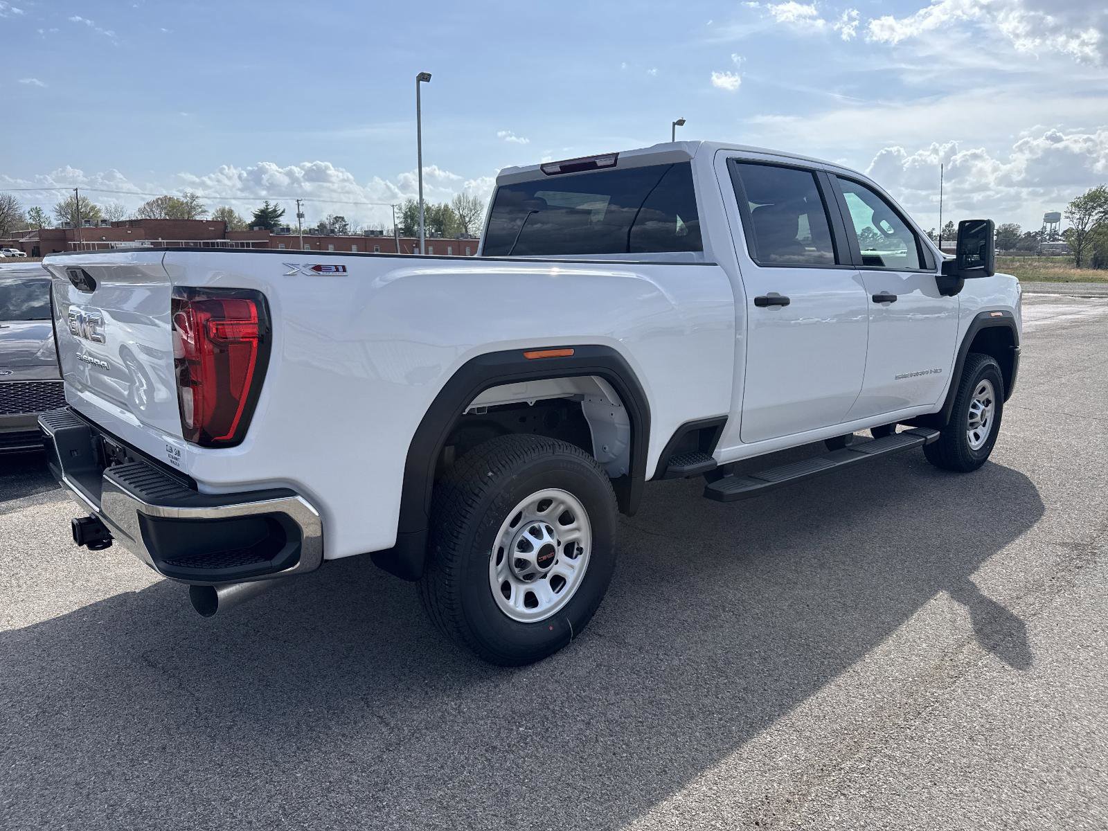 New 2026 GMC Sierra 2500 Pro image 5