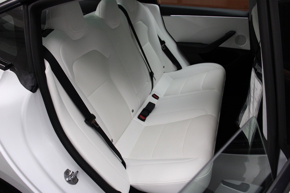 Used 2024 Tesla Model 3 Long Range RWD image 31