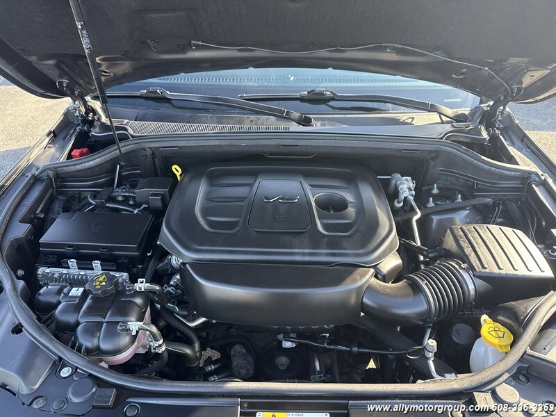Used 2020 Jeep Grand Cherokee Limited AWD/4WD image 14