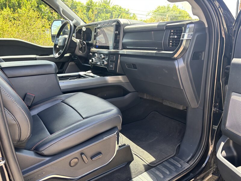Used 2023 Ford F350 Lariat w/ Sport Appearance Package AWD/4WD image 34