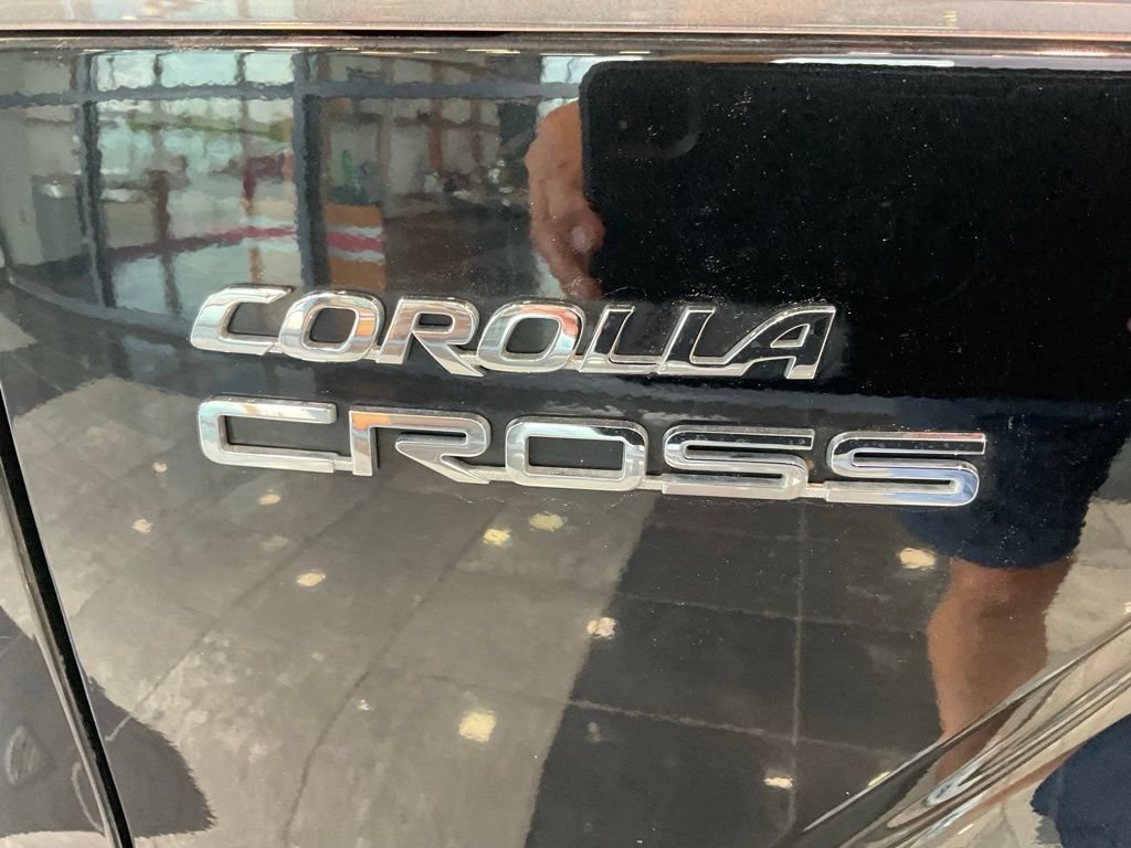 Certified 2023 Toyota Corolla Cross XLE w/ Convenience Package AWD/4WD image 22