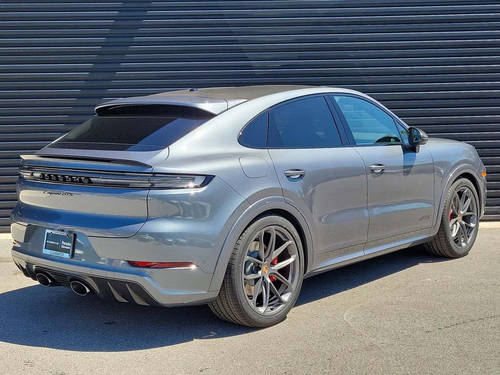 New 2026 Porsche Cayenne GTS image 7