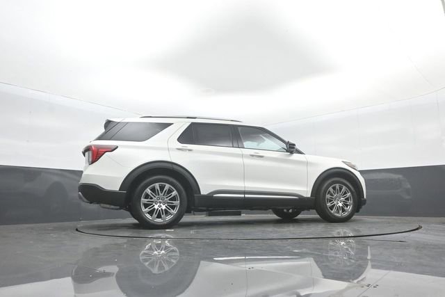 New 2026 Ford Explorer Platinum RWD image 37