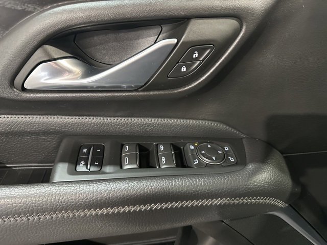 Used 2021 GMC Yukon Denali image 16