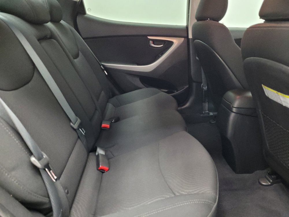 Used 2016 Hyundai Elantra Value Edition FWD image 19