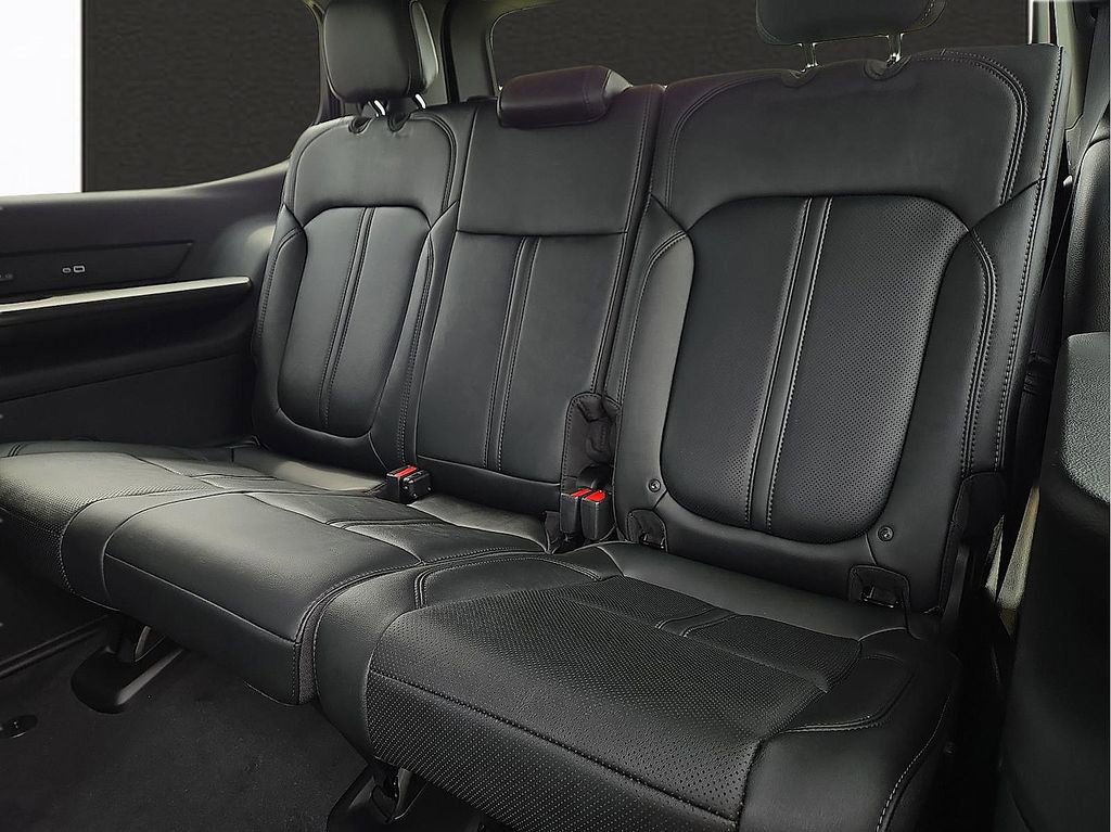 New 2026 Jeep Grand Wagoneer Limited AWD/4WD image 9