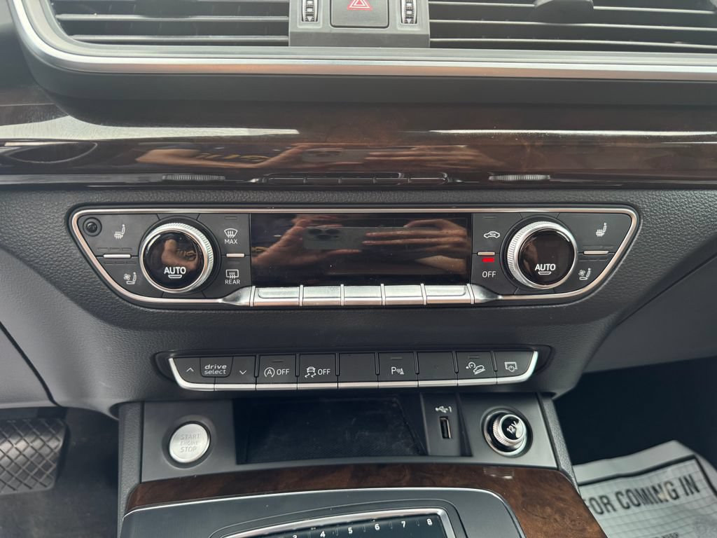 Used 2018 Audi Q5 2.0T Premium Plus w/ Premium Plus Package AWD/4WD image 45