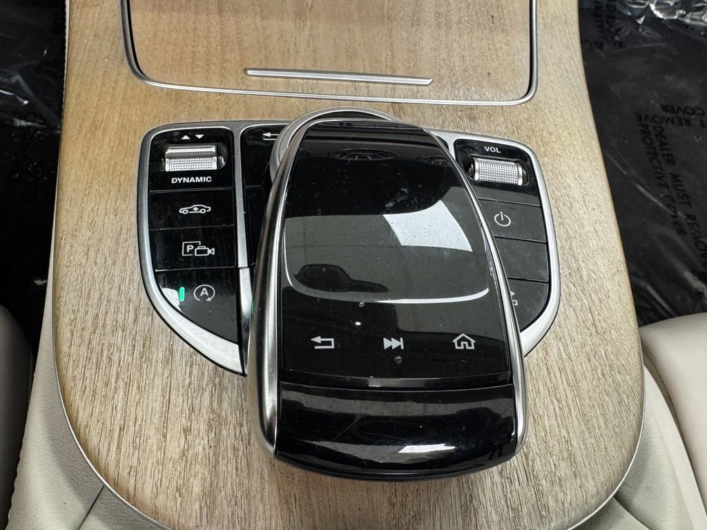 Used 2019 Mercedes-Benz E 450 4MATIC Cabriolet image 34