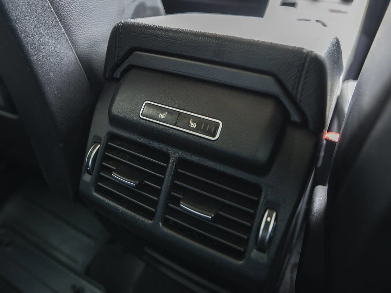 Used 2015 Land Rover Range Rover Evoque Pure Plus AWD/4WD image 21