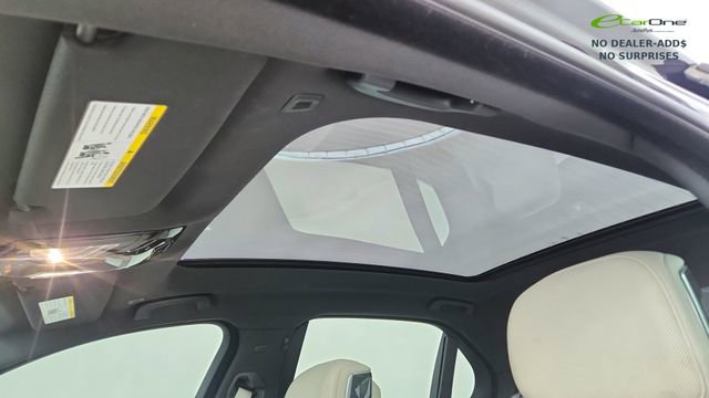 Used 2023 BMW 740i w/ Parking Assistance Package image 55