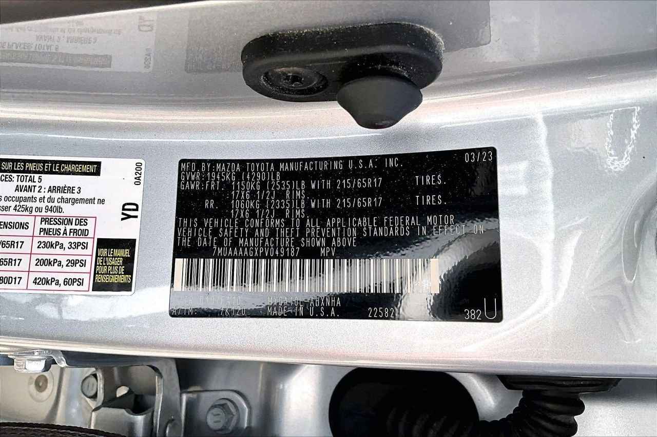 Used 2023 Toyota Corolla Cross L image 16