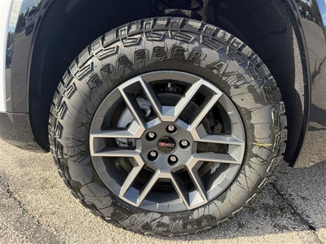 New 2026 GMC Terrain AT4 w/ Convenience Package III image 6