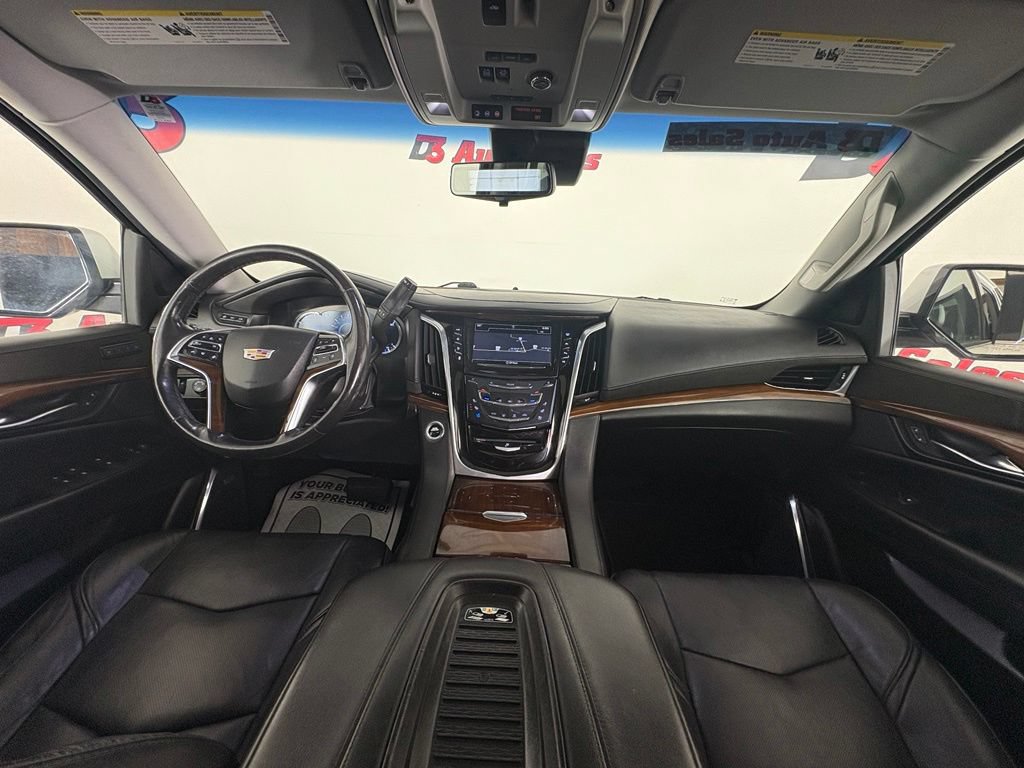 Used 2019 Cadillac Escalade Luxury AWD/4WD image 43
