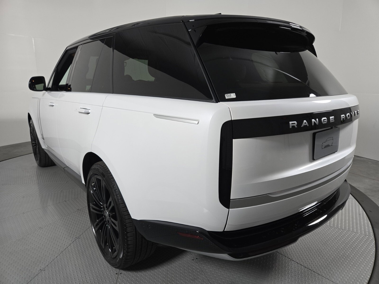 New 2025 Land Rover Range Rover Autobiography image 7