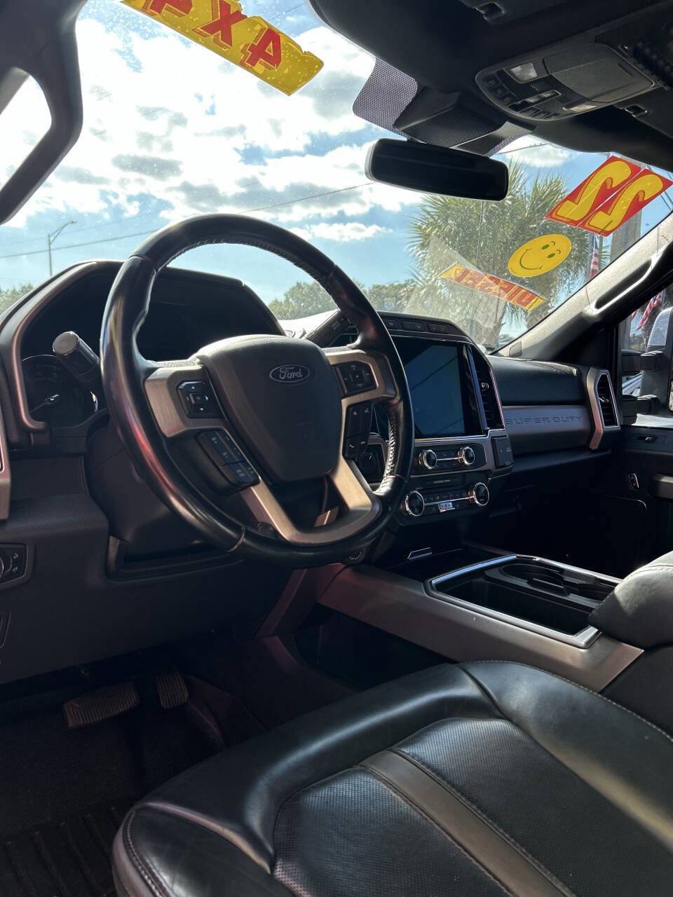 Used 2022 Ford F250 Platinum image 14