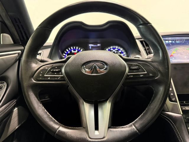 Used 2019 INFINITI Q60 3.0t Luxe RWD image 14